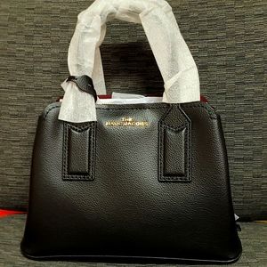 Marc Jacobs Editor Bag color black